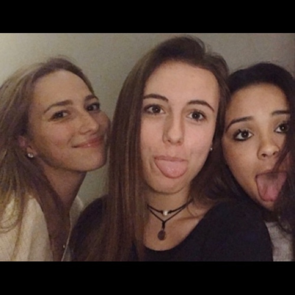 Meet your Posher, Marissa